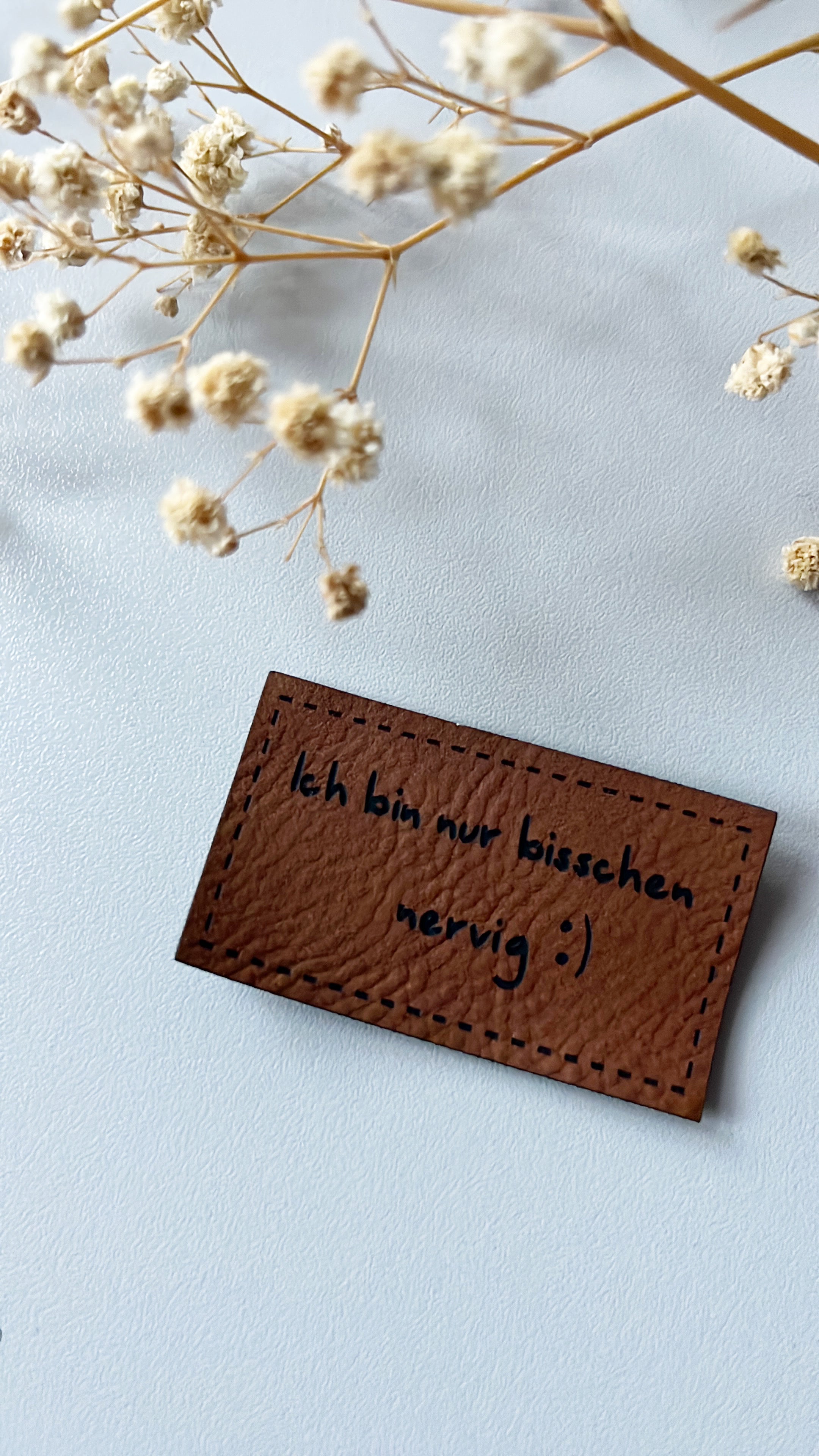 Ich bin nur ein bisschen nervig Label KI